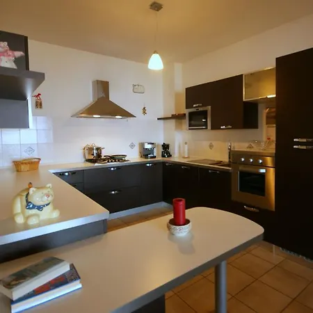Riva Del Sole Apartment *