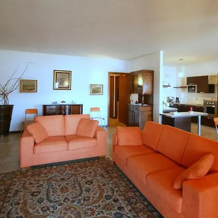 Riva Del Sole Apartment